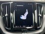 Volvo XC60 2.0 T6 Plug-in hybrid 350 pk AWD Plus Dark Long Range Panoramadak Standkachel Elek Comfortstoelen Navigatie Harman Kardon Leder Stoelverwarming v+a Camera Carplay 20 Inch Velgen Extra Getint Glas Bright Dusk Metallic 1e Eigenaar