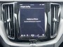 Volvo XC60 2.0 T6 Plug-in hybrid 350 pk AWD Plus Dark Navigatie Panoramadak Standkachel Elek Comfortstoelen Harman Kardon Leder Stoelverwarming v+a Camera Carplay 20 Inch Velgen Extra Getint Glas Long Range Bright Dusk Metallic 1e Eigenaar