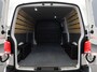 Volkswagen Transporter 2.0 TDI L2H1 28 Comfortline 110 pk | Verlengde garantie | Navigatie via App | Parkeersensoren achter | Cruise control |