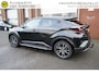 Toyota C-HR 1.2 Style LUXE! TREKHAAK - CAMERA - NAVI - STOELVERWARMING - HALF LEDER - PARKEERSENSOREN V+A - RIJSTROOKSENSOR - KEYLESS - 18 INCH LMV - CLIMA - DAB+ - BLUETOOTH - PRIVACYGLAS - PARKEERHULP