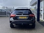 Mercedes-Benz GLA 180 Business Solution AMG / Automaat / NL-Auto / AMG-Line / Open-Panodak / Uitklapbare-Trekhaak / LED / Keyless / Cruise-Control / Climate-Control / Stoelverwarming / Elektr.-Achterklep / Apple-Carplay & Android-Auto / Grootlicht-Assistent / PDC V+A met Camera / 19'' LMV / All-Season / ENZ.