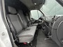 Renault Master T35 2.3 dCi / L2H2 / 1e EIG. / TREKHAAK / IMPERIAAL / 71.470 KM !! / AIRCO / CRUISE / BLUETOOTH / 6-BAK