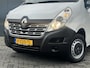 Renault Master T35 2.3 dCi / L2H2 / 1e EIG. / TREKHAAK / IMPERIAAL / 71.470 KM !! / AIRCO / CRUISE / BLUETOOTH / 6-BAK