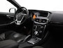 Volvo V40 T3 AUT(6) POLAR+ SPORT PANORAMADAK HARMAN KARDON GETINT GLAS