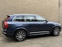 Volvo XC90 2.0 T8 390pk Recharge AWD Inscription | 7-persoons Wegklapbare trekhaak | Lederen interieur | 360 camera | Navigatie | Stoelverwarming&koeling | Stuurverwarming | DAB | LED | Adaptieve cruise / Pilot assist | Lane assist | Virtual cockpit | Apple CarPlay / Android Auto | Head up display | Elektrisch verstelbare stoelen met memory | Volledig onderhouden!