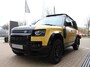 Land Rover Defender P300e 110 Trophy Edition Deep Sandglow Yellow Beperkte oplage | Trophy Pack | Schuif/kanteldak |