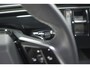 Peugeot 3008 1.2 Hybrid 136 GT | Panoramdak | 360 Camera | Focal | Alcantara Executive Interior | Stoelmassage