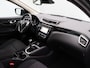 Nissan Qashqai 1.6 N-Connecta | Trekhaak | Panorama Dak | Stoelverwarming | Rondom Camera's | ABD Onderhouden |