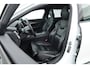 Volvo V90 Cross Country 2.0 T5 Pro | Luchtvering Four-C | Massage | Trekhaak | Pano | Head up | 360 Camera | Blis | Memory |