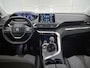Peugeot 3008 1.2 Crossway 130pk | Trekhaak | Elektrische Klep | Navigatie | Camera Voor + Achter | Dodehoekdetectie | 18"LMV | Stoelverwarming | Apple Carplay/Android Auto |