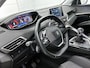 Peugeot 3008 1.2 Crossway 130pk | Trekhaak | Elektrische Klep | Navigatie | Camera Voor + Achter | Dodehoekdetectie | 18"LMV | Stoelverwarming | Apple Carplay/Android Auto |