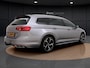 Volkswagen Passat Variant 1.5 TSI R-Line | Pano Dak | Leder | ERGO Stoel | Matrix LED | Voorruitverwarming | 18" |