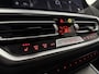 BMW 3-Serie 330e High Executive M-Sport | Pano | BMW Laser | HuD | Virtual | Camera | Carplay | Sfeer | Trekh. | Stoelverw.