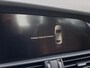 Alfa Romeo Giulia 2.0 T Q4 AWD Veloce / 280 Pk / NL-Auto / 1e-Eigenaar / Vol-Leder / Stuur-/Stoelverwarming / Elektr.-Stoelen met Geheugen / Flippers / Cruise-Control / Climate-Control / DAB Radio-Bluetooth / Navi / PDC V+A / 18'' LMV / Inclusief Winterset! / ENZ.