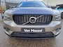 Volvo XC40 1.5 T5 Recharge R-Design | PANO-SCHUIFDAK | CAMERA | HARMAN-KARDON | STOEL-STUURWIELVERWARMING | 20 INCH | ZWART DAK