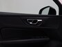 Volvo V60 B3 AUT(7) MOMENTUM LEDER ACC KEYLESS STOELVERWARMING NAVI