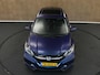 Honda HR-V 1.5 i-VTEC Executive - PANORAMADAK - PARKEERSENSOREN VOOR/ ACHTER - NAVIGATIE - BLUETOOTH - CLIMATE CONTROL - VOLLEDIGE ONDERHOUDSHISTORIE - KEYLESS ENTRY/ START - DONKER GETINTE RAMEN ACHTER - CRUISE CONTROL - VOORSTOELEN VERWARMD