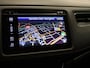 Honda HR-V 1.5 i-VTEC Executive - PANORAMADAK - PARKEERSENSOREN VOOR/ ACHTER - NAVIGATIE - BLUETOOTH - CLIMATE CONTROL - VOLLEDIGE ONDERHOUDSHISTORIE - KEYLESS ENTRY/ START - DONKER GETINTE RAMEN ACHTER - CRUISE CONTROL - VOORSTOELEN VERWARMD
