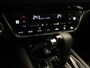 Honda HR-V 1.5 i-VTEC Executive - PANORAMADAK - PARKEERSENSOREN VOOR/ ACHTER - NAVIGATIE - BLUETOOTH - CLIMATE CONTROL - VOLLEDIGE ONDERHOUDSHISTORIE - KEYLESS ENTRY/ START - DONKER GETINTE RAMEN ACHTER - CRUISE CONTROL - VOORSTOELEN VERWARMD