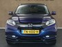 Honda HR-V 1.5 i-VTEC Executive - PANORAMADAK - PARKEERSENSOREN VOOR/ ACHTER - NAVIGATIE - BLUETOOTH - CLIMATE CONTROL - VOLLEDIGE ONDERHOUDSHISTORIE - KEYLESS ENTRY/ START - DONKER GETINTE RAMEN ACHTER - CRUISE CONTROL - VOORSTOELEN VERWARMD