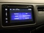Honda HR-V 1.5 i-VTEC Executive - PANORAMADAK - PARKEERSENSOREN VOOR/ ACHTER - NAVIGATIE - BLUETOOTH - CLIMATE CONTROL - VOLLEDIGE ONDERHOUDSHISTORIE - KEYLESS ENTRY/ START - DONKER GETINTE RAMEN ACHTER - CRUISE CONTROL - VOORSTOELEN VERWARMD
