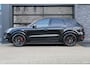 Porsche Cayenne S 3.0 E-Hybrid | BTW | PANO | HUD | SOFT-CLOSE | MEMORY | 360 | ACHTERASBESTUURING |