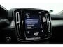 Volvo XC40 1.5 T3 Momentum | Pano-dak | Trekhaak | Navi | Cruise | PDC voor + achter |