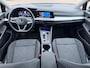 Volkswagen Golf 1.0 eTSI Life Business *Automaat*Navigatie*Parkeersensoren*LM.Velgen*IN ZEER NETTE STAAT!