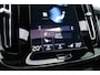 Volvo XC40 1.5 T5 Plug-in hybrid Ultimate Dark | Pano-dak | 360 camera | ACC | Blis | H&K Audio | Voorruitverw. | Sportstoelen |