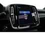 Volvo XC40 1.5 T5 Plug-in hybrid Ultimate Dark | Pano-dak | 360 camera | ACC | Blis | H&K Audio | Voorruitverw. | Sportstoelen |