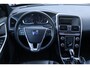 Volvo XC60 2.0 T5 FWD Summum | Navigatie | Achteruitrijcamera | Panoramadak | Parkeersensoren | Sportstoelen | Lederen Bekleding | Lichtmetalen Velgen 18 inch