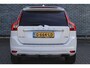 Volvo XC60 2.0 T5 FWD Summum | Navigatie | Achteruitrijcamera | Panoramadak | Parkeersensoren | Sportstoelen | Lederen Bekleding | Lichtmetalen Velgen 18 inch