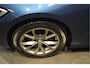 BMW 3-Serie 318i Edition navi clima cruise led pdc trekhaak 157 pk !!