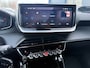 Peugeot 2008 1.2 Hybrid 136 Allure | Camera | Ad. Cruise control | Verw. voorstoel | PDC V+A | LMV 17"| LED koplampen | DAB |