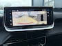 Peugeot 2008 1.2 Hybrid 136 Allure | Camera | Ad. Cruise control | Verw. voorstoel | PDC V+A | LMV 17"| LED koplampen | DAB |