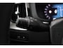 Volvo XC60 T8 Plug-in hybrid Plus Black Edition | Panoramadak | Head-Up | 360 Camera | Stoel+Stuurverwarming | 21 Inch