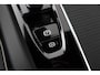 Volvo XC60 T8 Plug-in hybrid Plus Black Edition | Panoramadak | Head-Up | 360 Camera | Stoel+Stuurverwarming | 21 Inch