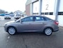 Ford Focus 1.6 TI-VCT Titanium BOVAG - NIEUWE APK - STOELVERWARMING