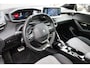 Peugeot e-208 EV GT Pack 50 kWh | Fase 3 laden | Navigatie | Camera | Panoramadak | NL auto | Alcantara | 73.000km |