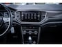 Volkswagen T-Roc 1.5 TSI Style Business | Automaat | Navigatie | Camera | Parkeer hulp | Adaptieve cruise control | App-connect |