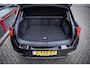 Volkswagen T-Roc 1.5 TSI Style Business | Automaat | Navigatie | Camera | Parkeer hulp | Adaptieve cruise control | App-connect |
