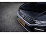 Volkswagen T-Roc 1.5 TSI Style Business | Automaat | Navigatie | Camera | Parkeer hulp | Adaptieve cruise control | App-connect |
