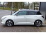Suzuki Swift 1.2 Style Smart Hybrid tot 10 jaar garantie! | Showroom | Nieuw