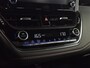 Toyota Corolla 1.8 Hybrid Executive | schuif\kantel dak | Stoelverwarming | HUD |