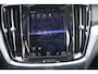Volvo V60 2.0 T6 Recharge AWD Business Pro | Plug-in Hybrid (PHEV) | Navigatie | Apple Carplay | Android Auto | Achteruitrijcamera | Parkeersensoren | Stoelverwarming | Panoramadak | Trekhaak | Lichtmetalen Velgen 18 inch