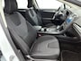 Ford Mondeo Wagon 2.0 Hybrid Titanium Automaat / Pdc.V+A / Navigatie / Radio-multimedia /  Airco-ecc. / Apk 12-2027