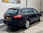 Ford Mondeo Wagon 2.0-16V Limited Technisch super Rechts een kleine Schaafwond