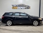 Ford Mondeo Wagon 2.0-16V Limited Technisch super Rechts een kleine Schaafwond