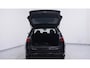 Volkswagen Golf Variant 1.6 TDI Highline R-Design sportstoelen lederen bekleding NAP DAB-ontvangst cruise controle camera navigatie stoelverwarming PDC v+a schakelflippers aan het stuur climate controle 19"-inch lichtmetalen velgen