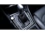 Volkswagen Golf Variant 1.6 TDI Highline R-Design sportstoelen lederen bekleding NAP DAB-ontvangst cruise controle camera navigatie stoelverwarming PDC v+a schakelflippers aan het stuur climate controle 19"-inch lichtmetalen velgen